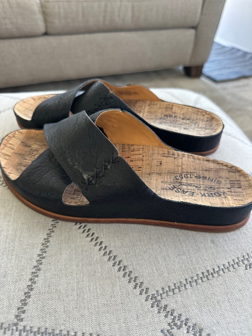 Kork-ease tulsi criss cross sandal